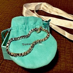 TIFFANY & Co. - Venetian Link Bracelet - size 7.5 (medium)